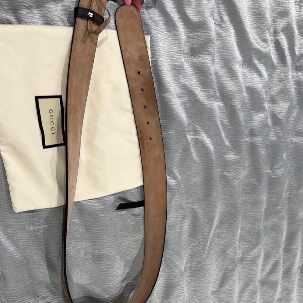 GG Supreme canvas belt finished with an interlocking G buckle. - Picture 8 of 13